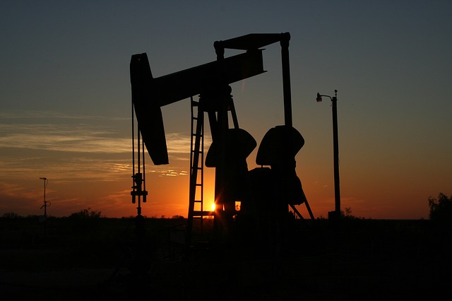 Jak obchodovat s ropou pomocí akcií těžařských společností